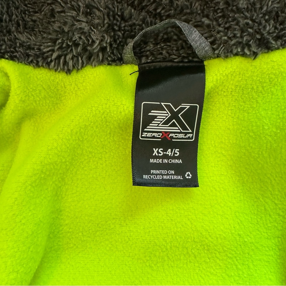 ZeroXposur XS 4-5 Boys Full Zip Hooded Lined Winter Coat Black Neon Yellow EUC! - Picture 10 of 13